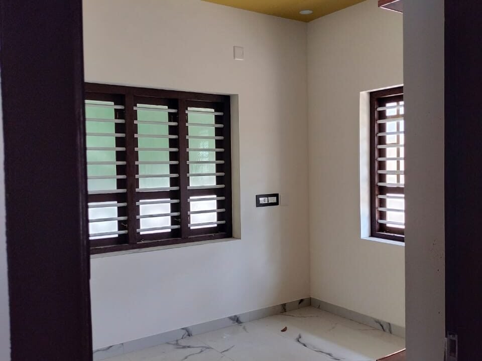 Kolazhy new 8 houses 64 Lakh 12