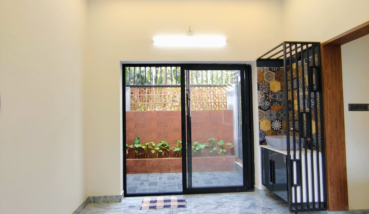 6f272a0f-e34a-4333-abf1-d9b2d5c35851-27