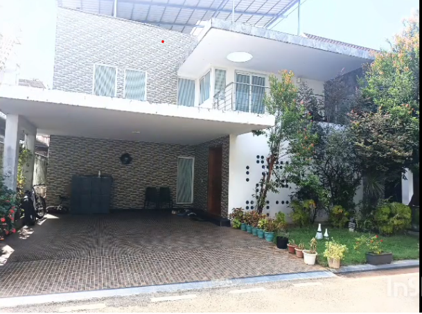 3 bhk House- 2800 sqft for sale in Peramangalam, Thrissur.