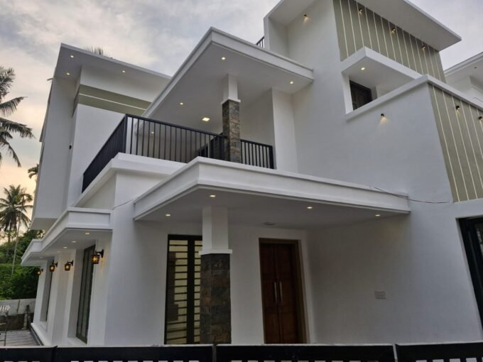 Elegant 5 BHK newly built House for Sale in Mannuthy, Thrissur| Real Estate Thrissur