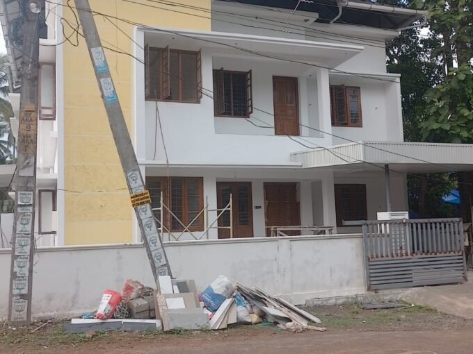 Premium 4 BHK House for Sale in Kuttoor, Thrissur| Real Estate Thrissur